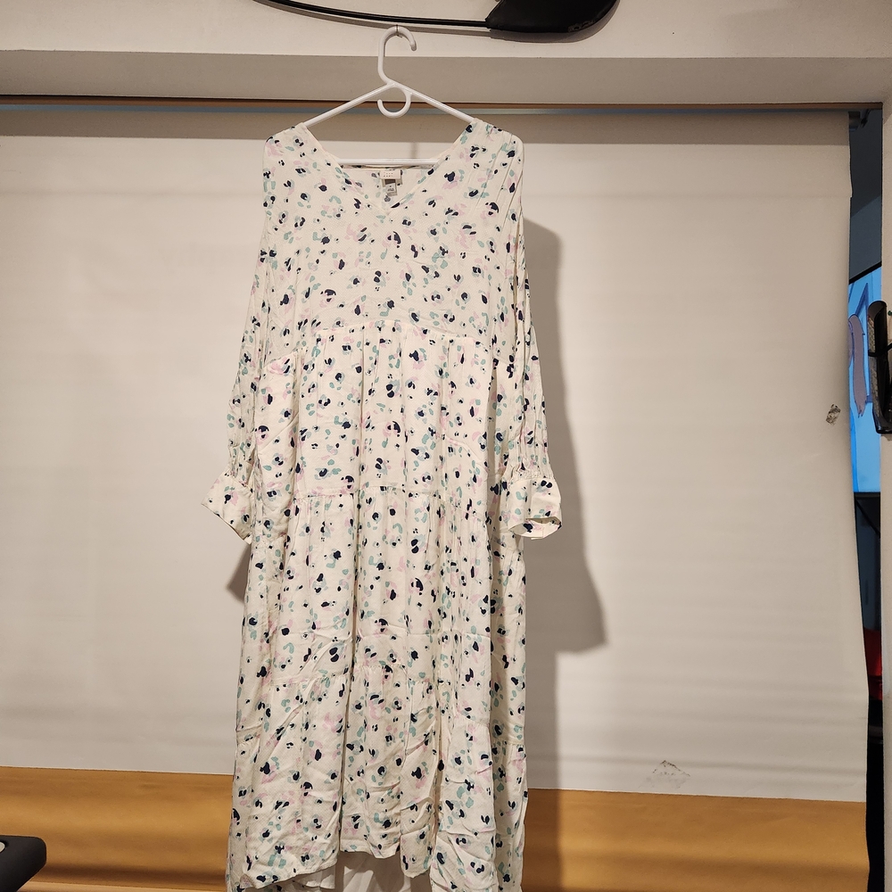 a new day Long Sleeve Floral Dress - White and Blue